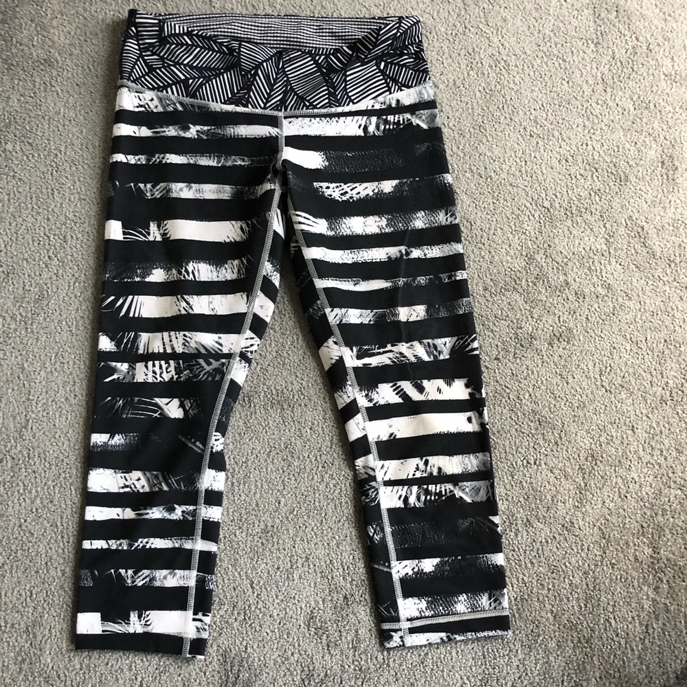 Lululemon wunder under crop size 8